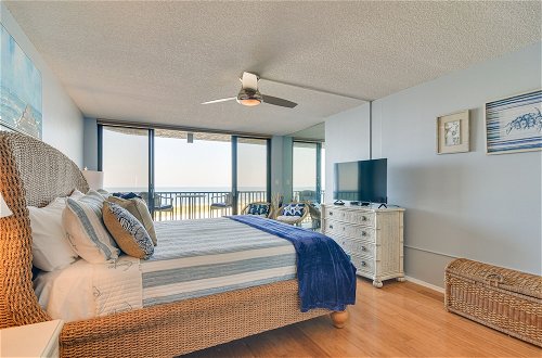 Photo 20 - Clearwater Beachfront Condo w/ Heated Pool Access