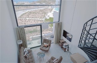 Photo 1 - Modern and Spacious Apartment With Beautiful Roof Terrace and sea View
