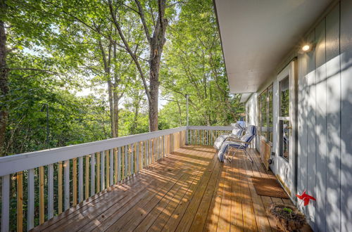 Foto 34 - Dog-friendly Beech Mountain Home w/ Deck