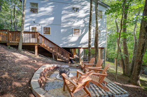 Photo 18 - Dog-friendly Beech Mountain Home w/ Deck