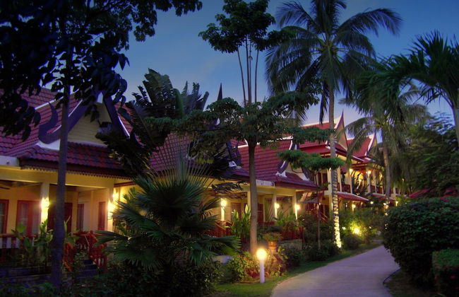 Palm Village - Foto 1