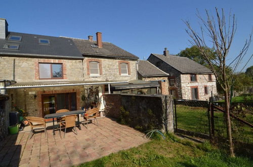 Photo 15 - Holiday Home in Izier With Roofed Terrace, Garden, Parking