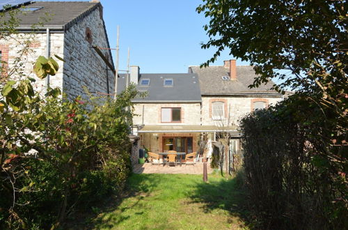 Photo 22 - Holiday Home in Izier With Roofed Terrace, Garden, Parking