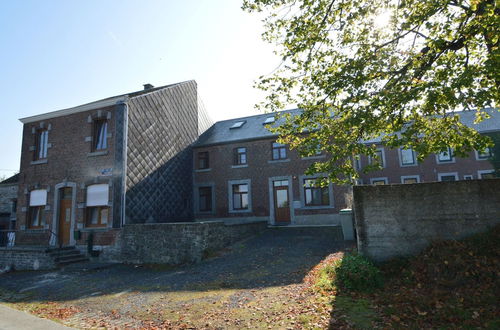 Photo 21 - Holiday Home in Izier With Roofed Terrace, Garden, Parking