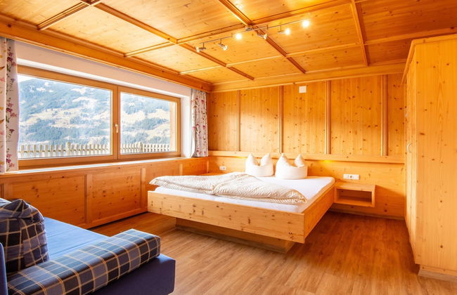 Chalet With Panoramic Terrace in Zell am Ziller - Foto 15