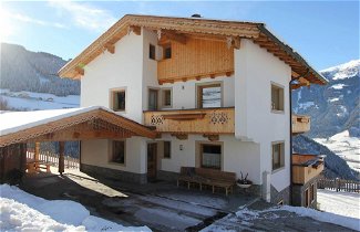Foto 1 - Chalet With Panoramic Terrace in Zell am Ziller