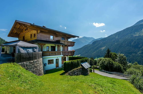 Foto 16 - Cozy Apartment With Mountain Views