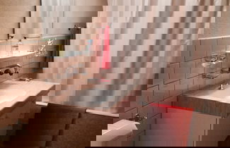 Foto 15 - 250 Year Old Swiss Chalet