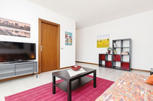 Photo 16 - Colourful Flat Borgo Roma