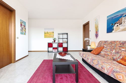 Photo 14 - Colourful Flat Borgo Roma