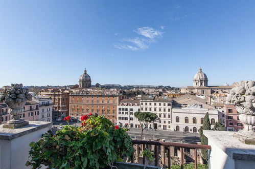 Photo 14 - Rental in Rome Ceaser Penthouse