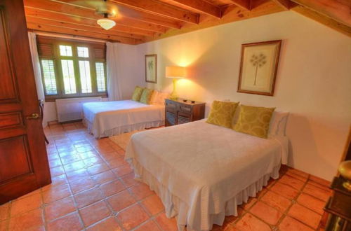 Photo 3 - Villa Ataraxia Luxury Beachfront Vacation Rental