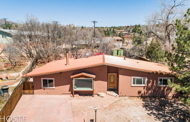 Mtn Dream! Fireplace, Patio & Hot Tub 4BR - Foto 38