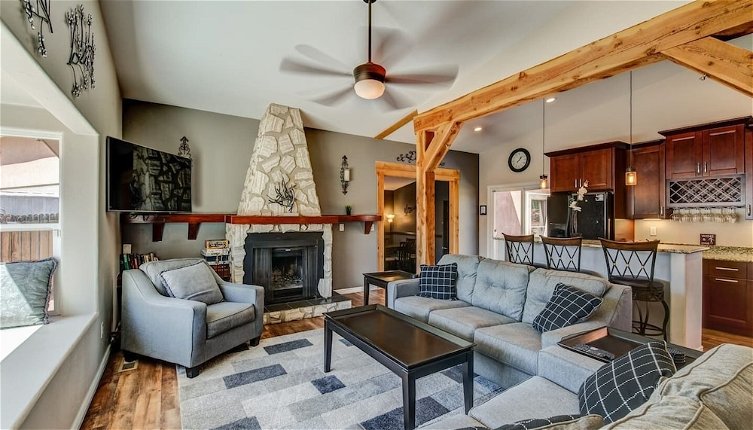 Photo 1 - Mtn Dream! Fireplace, Patio & Hot Tub 4BR