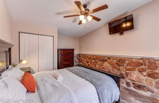 Photo 2 - Mtn Dream! Fireplace, Patio & Hot Tub 4BR