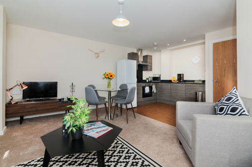 Photo 50 - Approved Serviced Apartments Park Rise