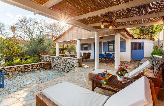 The Blue House Seaside Retreat - Fully Equipped - Photo 20