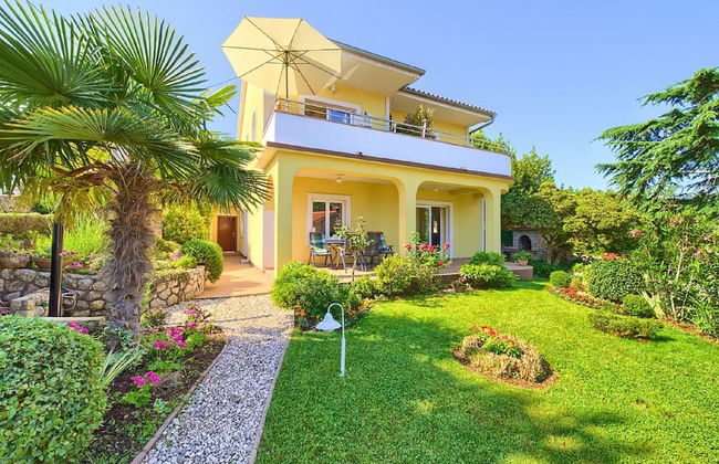 Alluring Apartment in Vantacici Amid the Sea - Foto 1