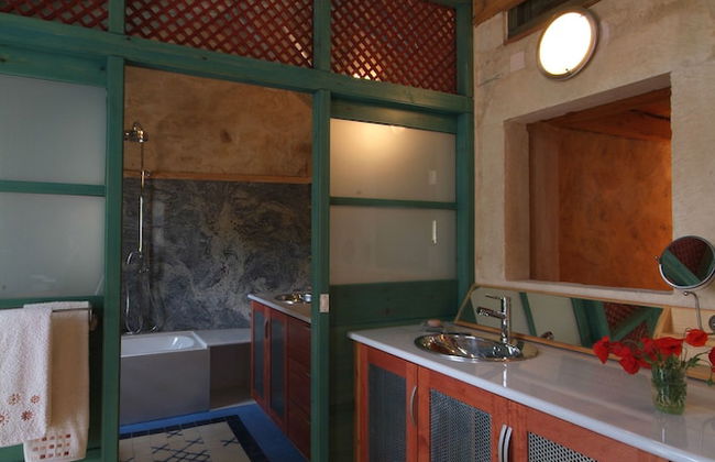The Milio's House - Photo 13