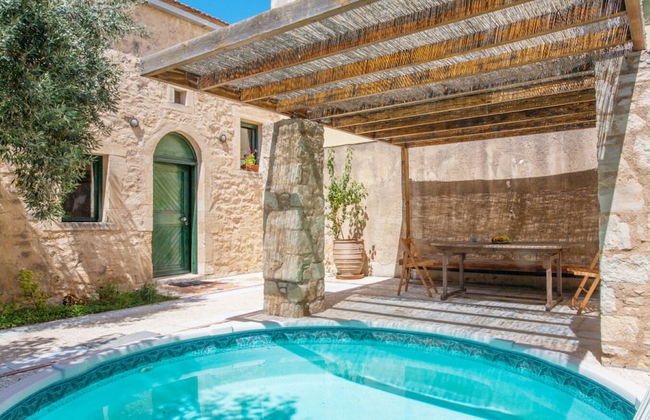 The Milio's House - Photo 1