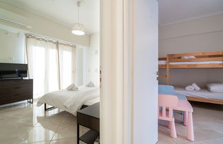 Photo 3 - Fotomara sunny and colourful apartment