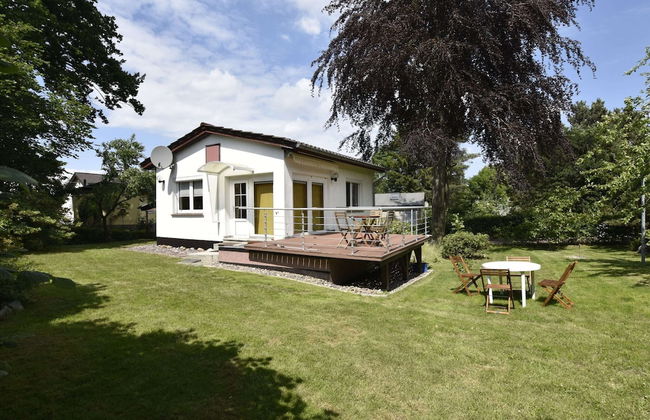 Ferienhaus mit Grossem Garten - Foto 1