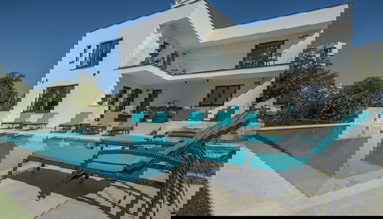 Foto 1 - Beautiful Villa by the sea