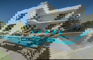 Foto 1 - Beautiful Villa by the sea