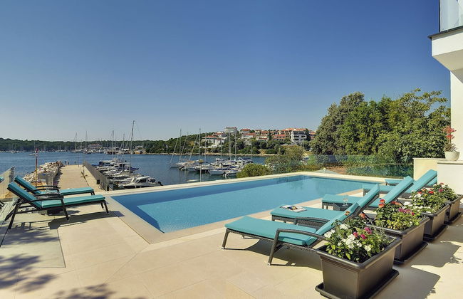 Beautiful Villa by the sea - Foto 25