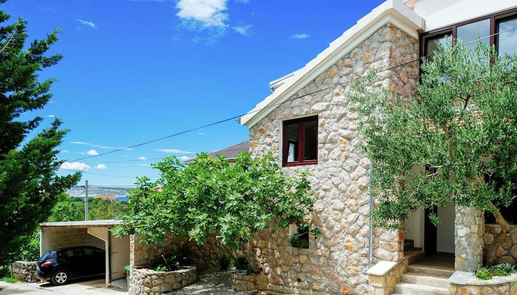 Photo 1 - Apartment in Starigrad With Terrace