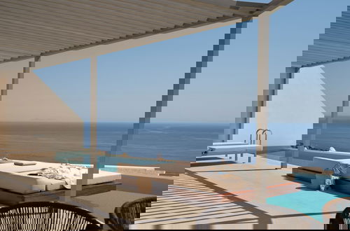 Foto 53 - Yoma Cove Suites