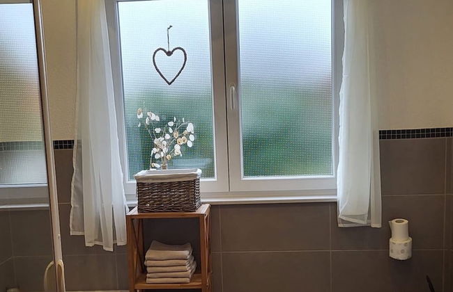 Cozy Holiday Home in Willersdorf With Pond - Foto 12