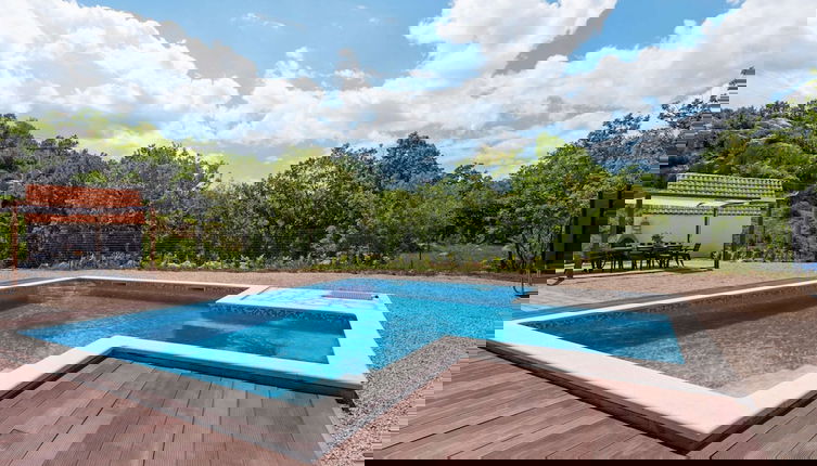 Foto 1 - Bonaventura - Countryside Villa near Split with Private Pool