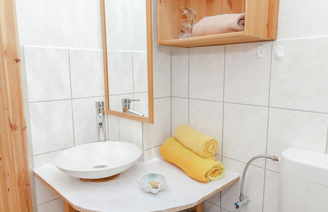 Villa mit Sauna und Garten - Photo 15