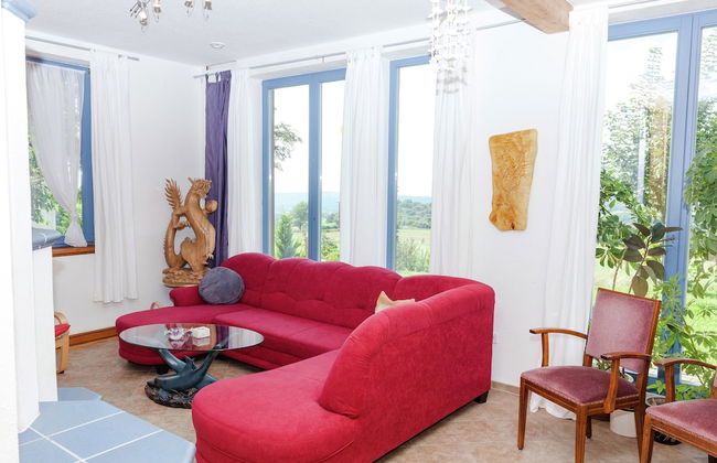 Villa mit Sauna und Garten - Photo 11