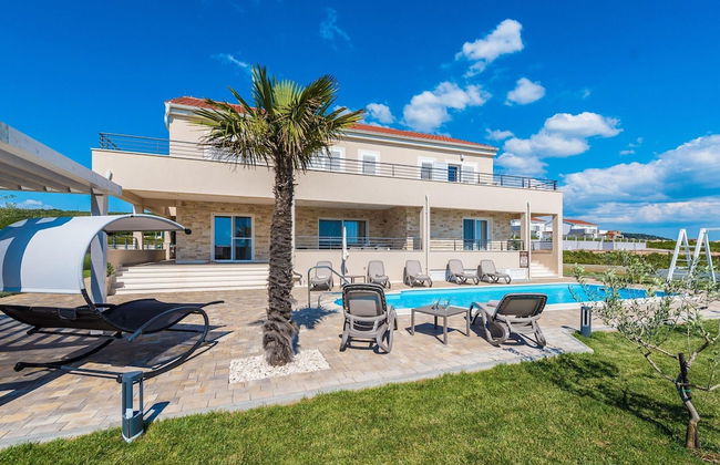 Villa With Private Heated Pool - Foto 1