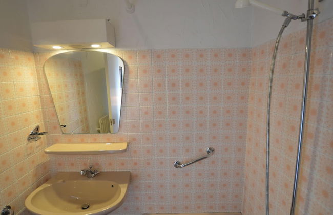 Superb House for Family Group with Swimming Pool, Sauna, Hot Tub, Billiards - Foto 20