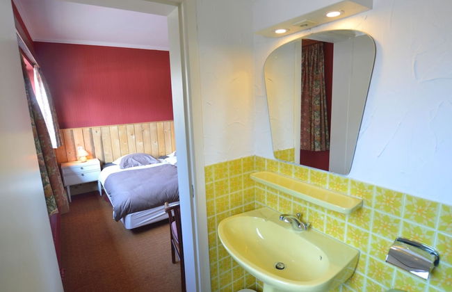 Superb House for Family Group with Swimming Pool, Sauna, Hot Tub, Billiards - Foto 23