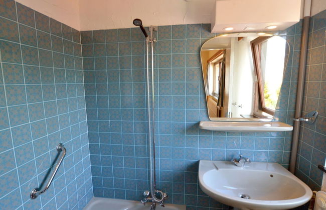 Superb House for Family Group with Swimming Pool, Sauna, Hot Tub, Billiards - Foto 21