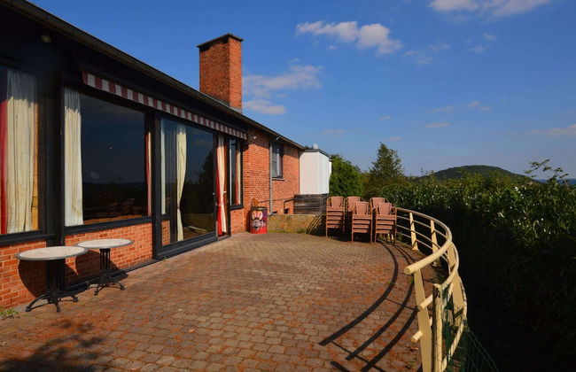 Superb House for Family Group with Swimming Pool, Sauna, Hot Tub, Billiards - Foto 40