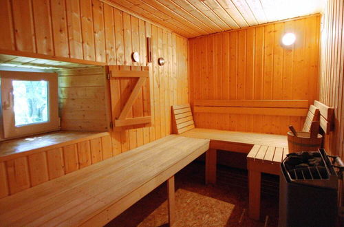 Photo 22 - Cosy Holiday Home in Sourbrodt With Sauna