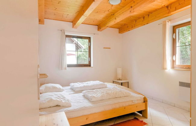 Holiday Home With a Convenient Location in the Giant Mountains for Summer & Winter - Photo 2