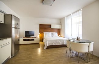 Photo 1 - Luxurious Apartment near Prague Castle