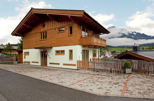 Photo 21 - Stunning Holiday Home With Balcony, Ski Storage, Parking