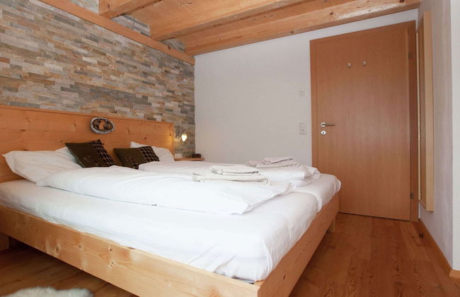 Stunning Holiday Home With Balcony, Ski Storage, Parking - Foto 8
