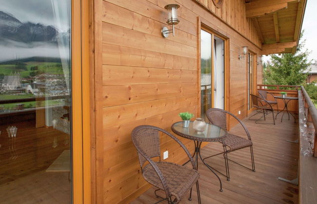 Stunning Holiday Home With Balcony, Ski Storage, Parking - Foto 19