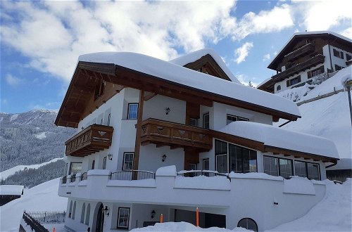 Photo 11 - Modern Apartment in Hochgallmigg With Balcony