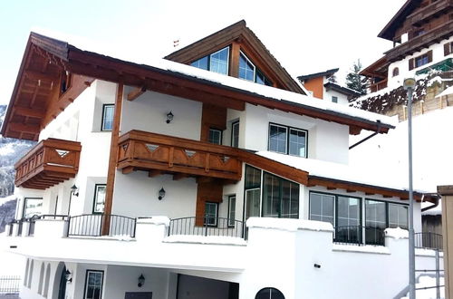 Photo 10 - Modern Apartment in Hochgallmigg With Balcony