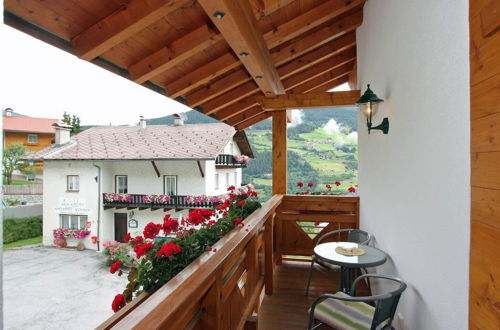Photo 7 - Modern Apartment in Hochgallmigg With Balcony