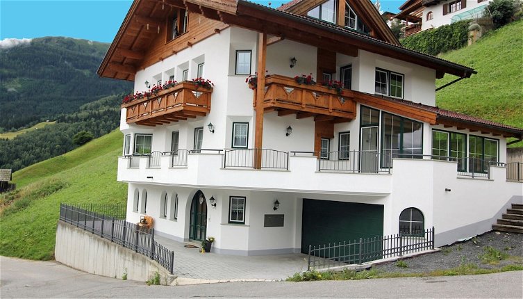 Foto 1 - Modern Apartment in Hochgallmigg With Balcony